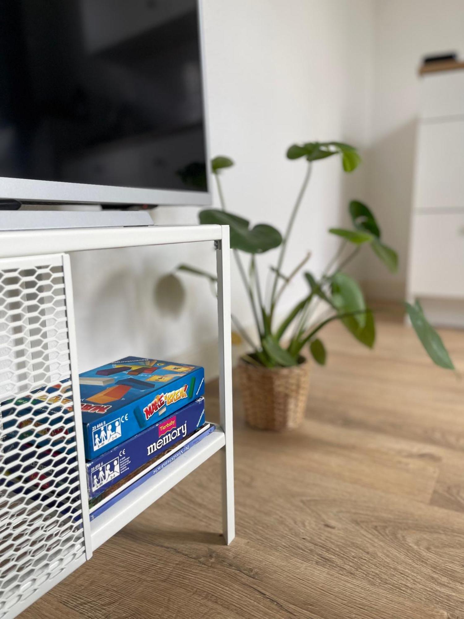 Raha Apartments - Charmantes Studio-Apartment - Hbf - Gratis Parkplatz Erfurt Værelse billede